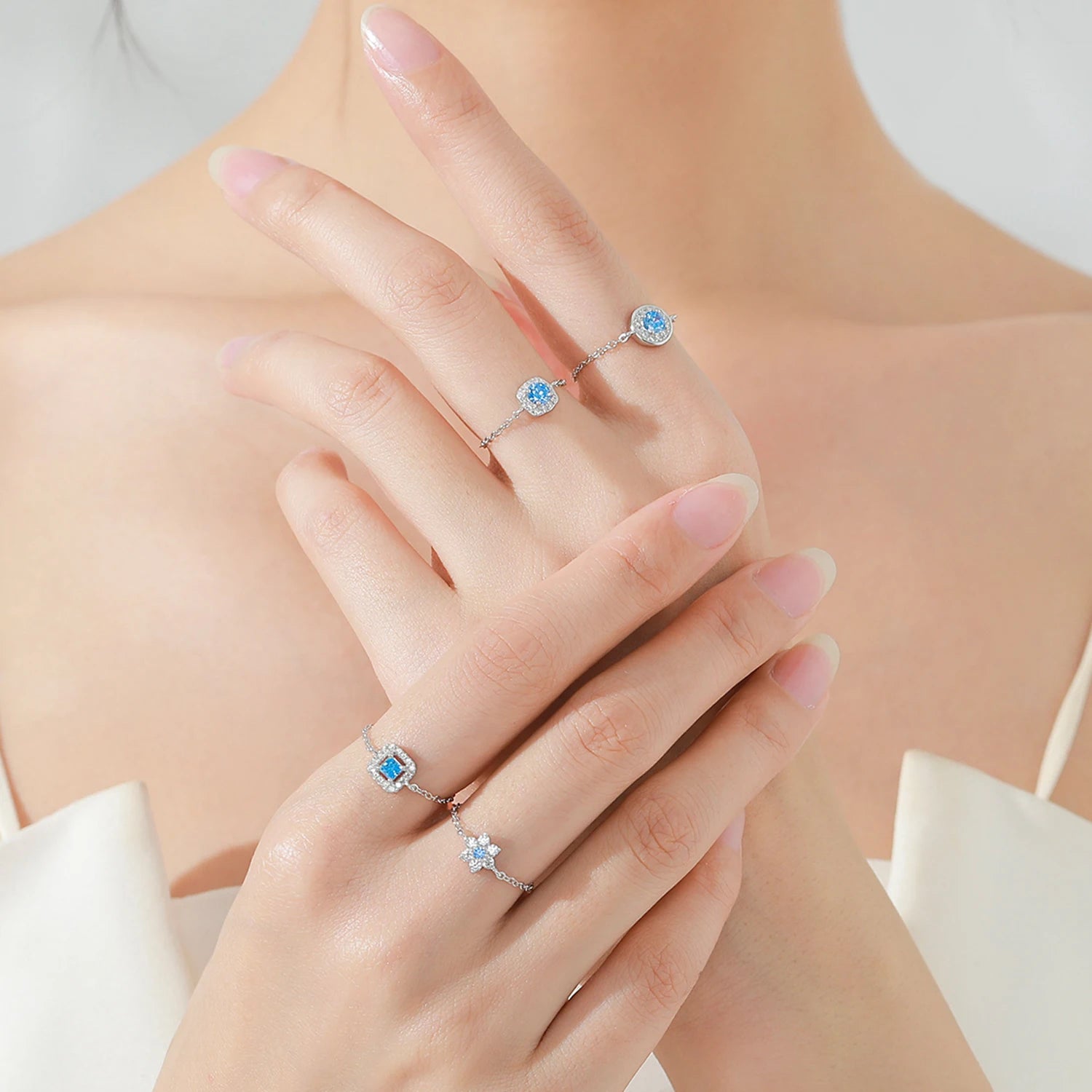 Round Square Chain Ring